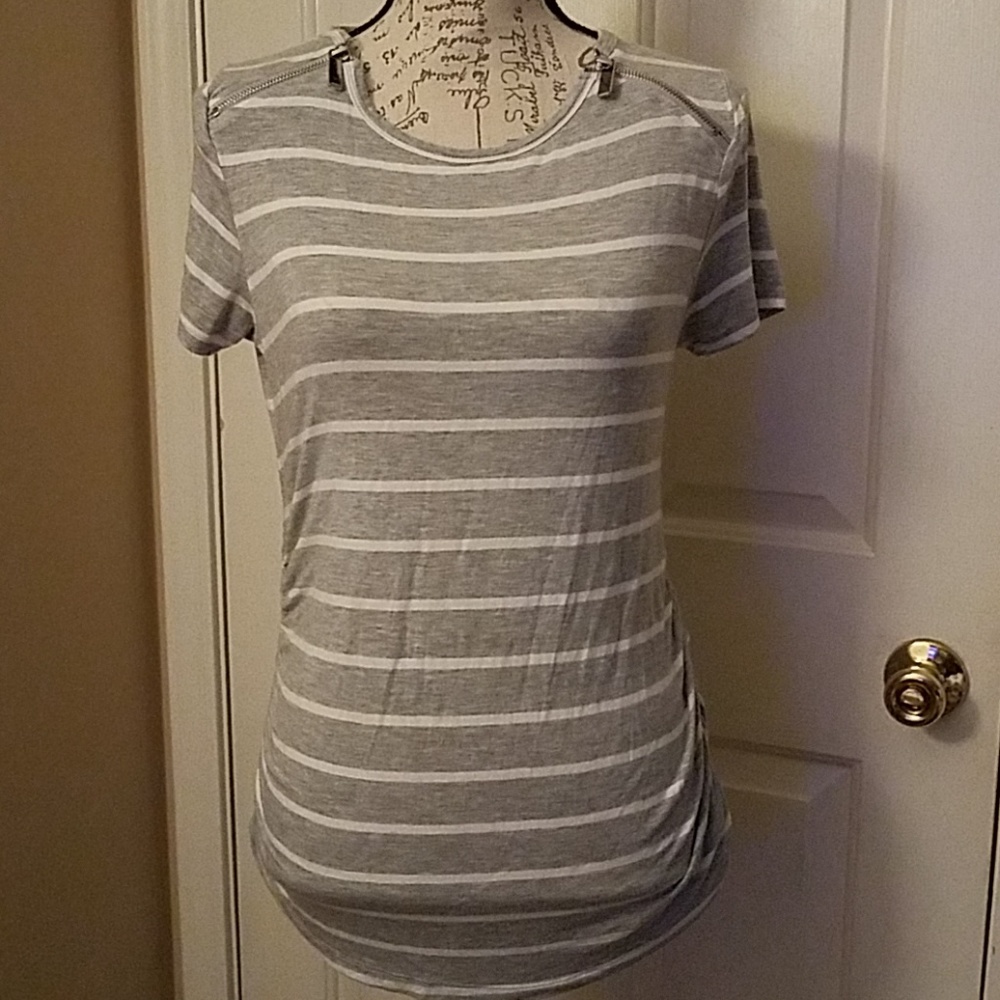Olivia blu stripe maternity shirt!